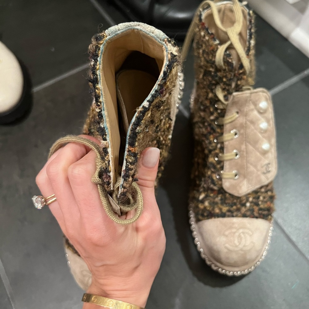 chanel boots